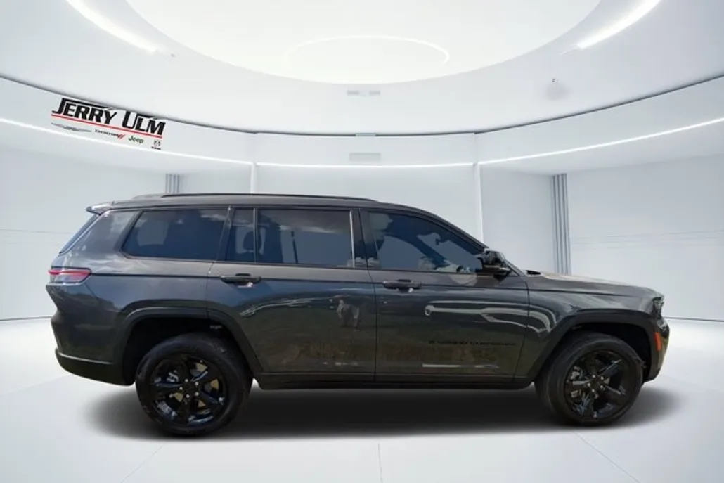 2025 Jeep Grand Cherokee Altitude X photo 1