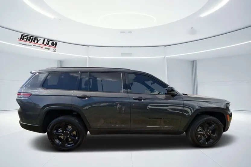 2025 Jeep Grand Cherokee Altitude X photo 1