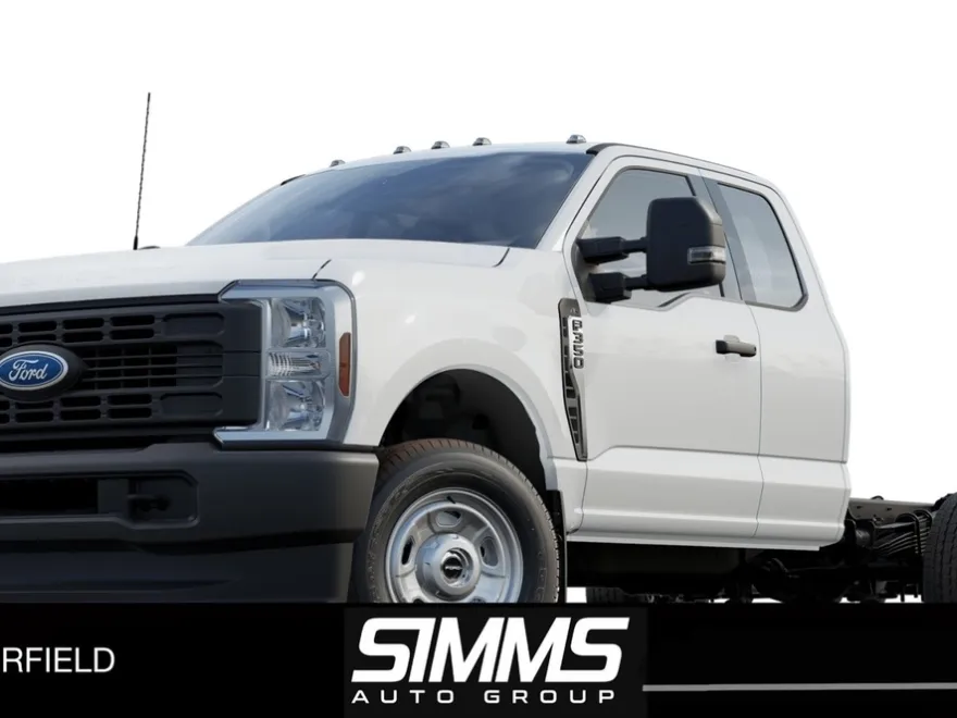 2025 Ford F-350 XL photo 1