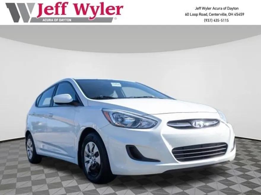 2015 Hyundai Accent GS photo 1