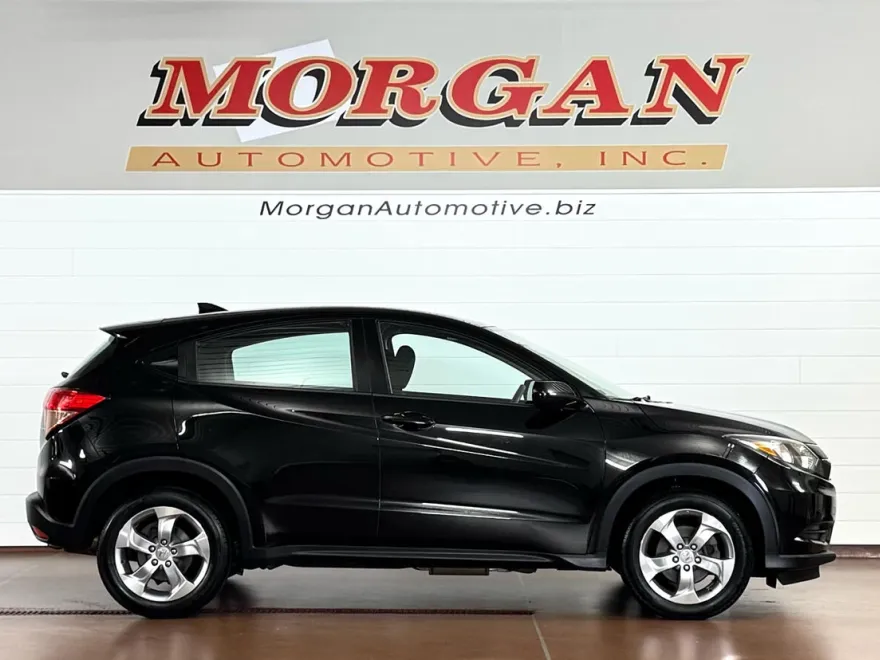 2018 Honda HR-V LX photo 1