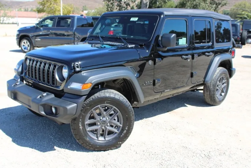 2025 Jeep Wrangler Sport S photo 1