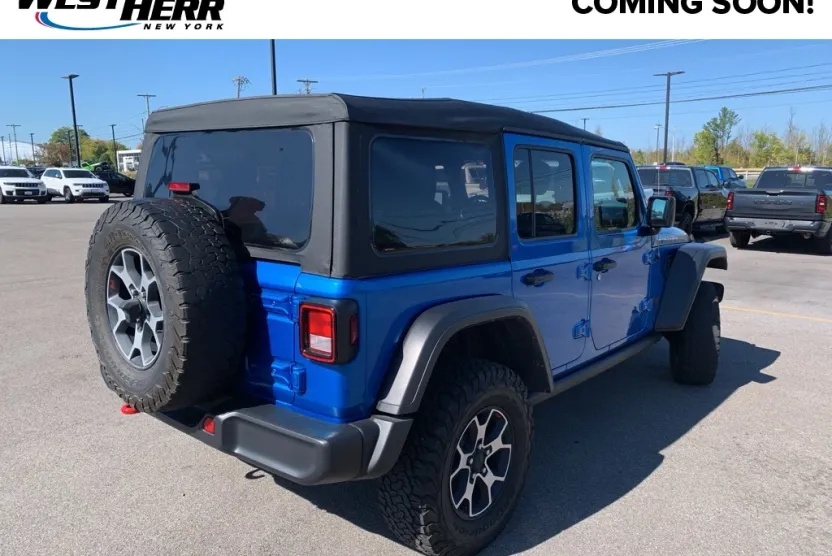 2022 Jeep Wrangler Unlimited Rubicon photo 1