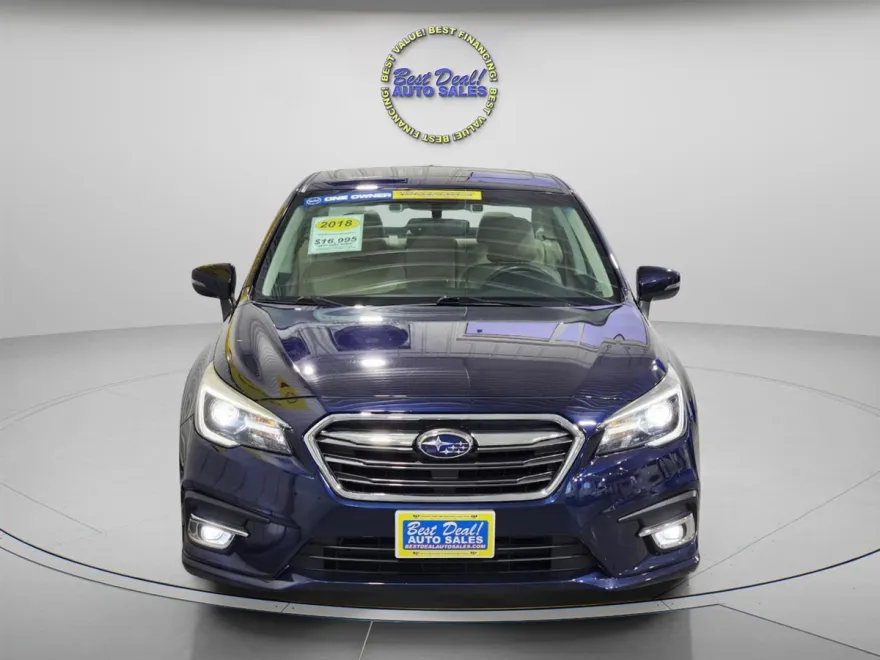2018 Subaru Legacy 3.6R Limited photo 1