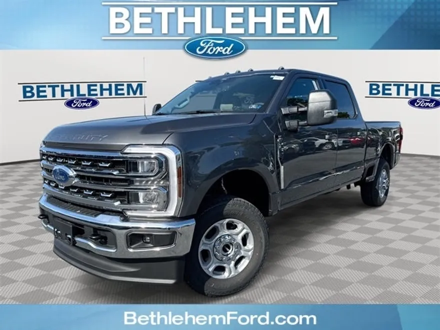 2026 Ford F-350 photo 1