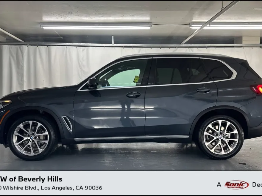 2022 Bmw X5 xDrive40i photo 1