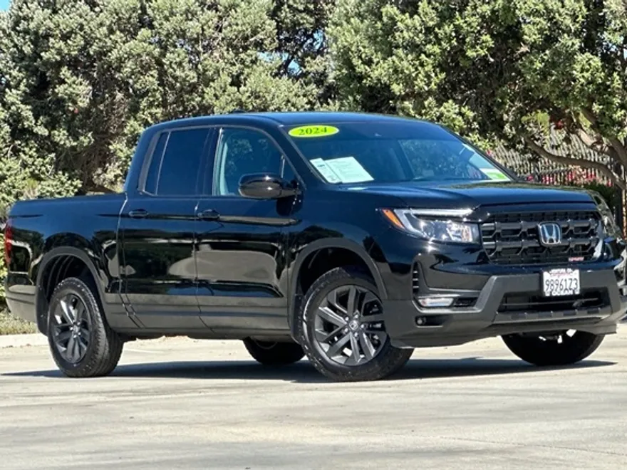 2024 Honda Ridgeline Sport photo 1