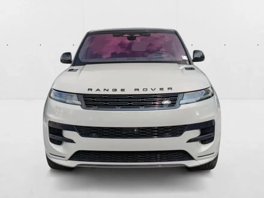 2023 Land Rover Range Rover Sport SE photo 1