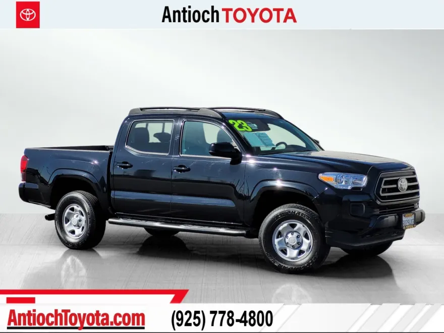 2023 Toyota Tacoma 4x4 photo 1