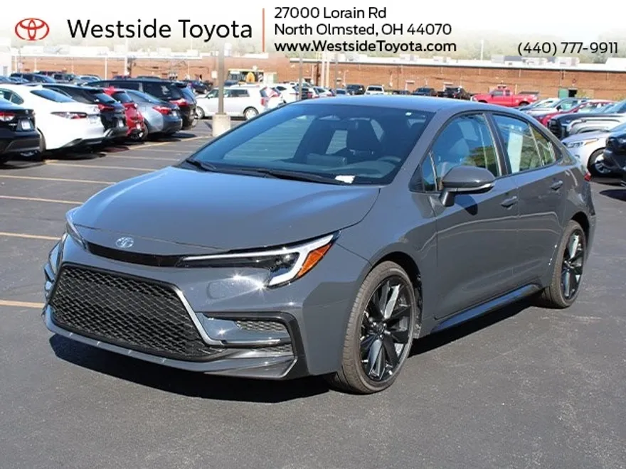 2025 Toyota Corolla SE photo 1