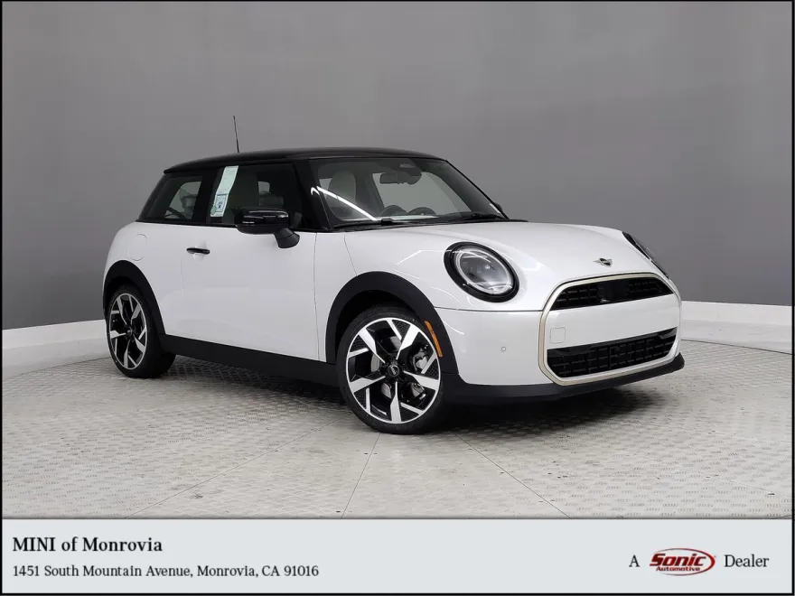 2026 Mini Cooper Signature photo 1