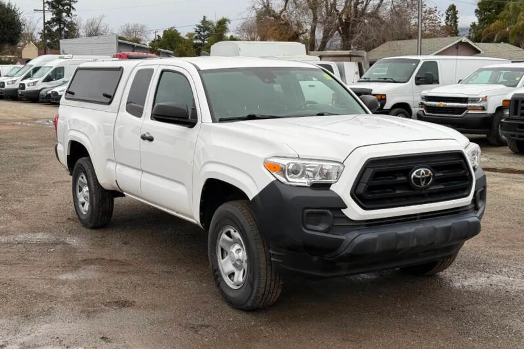 2020 Toyota Tacoma SR photo 1
