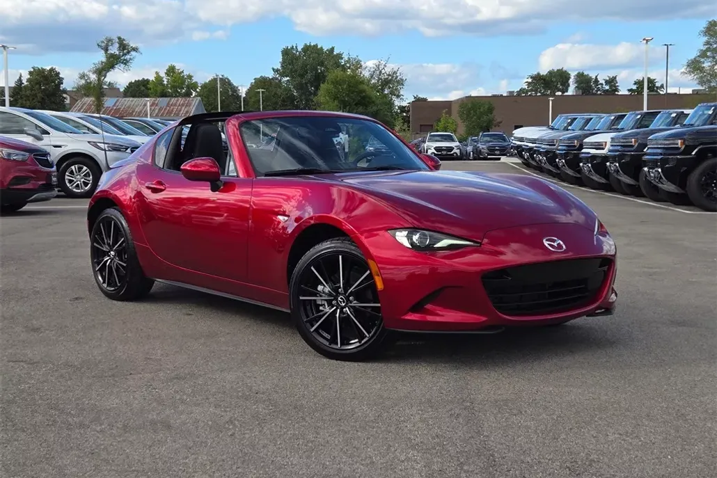 2024 Mazda MX-5 Miata Miata RF Grand Touring photo 1