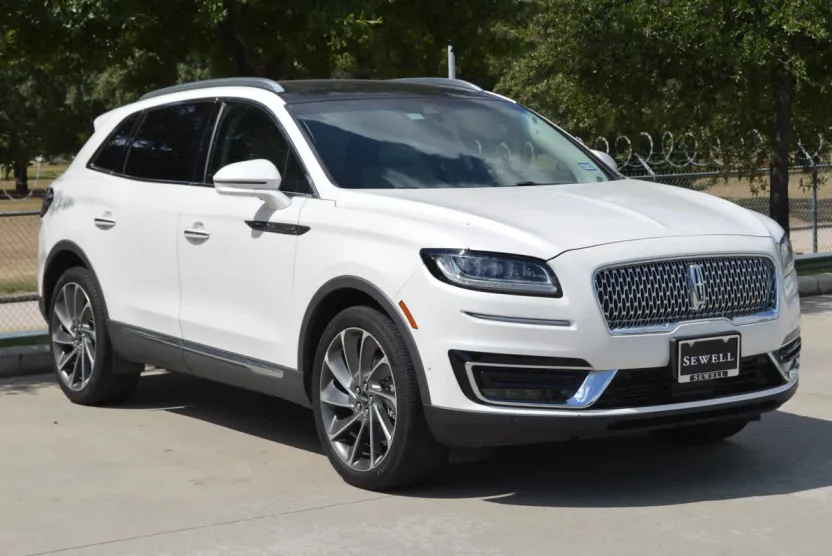 2019 Lincoln Nautilus Reserve photo 1