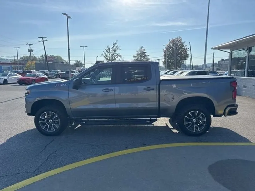 2021 Chevrolet Silverado 1500 RST photo 1