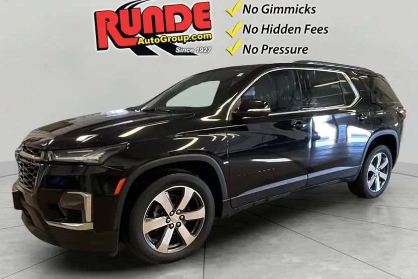 2023 Chevrolet Traverse Leather photo 1