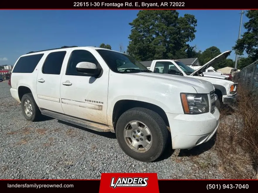 2012 Chevrolet Suburban 1500 LT photo 1