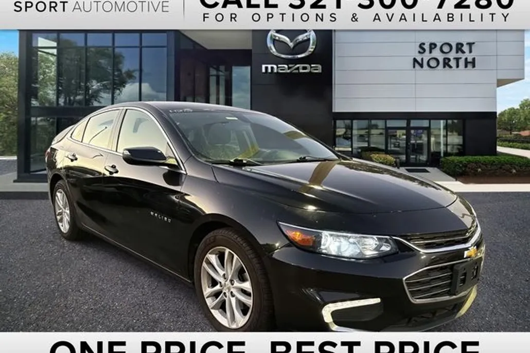 2017 Chevrolet Malibu 1LT photo 1