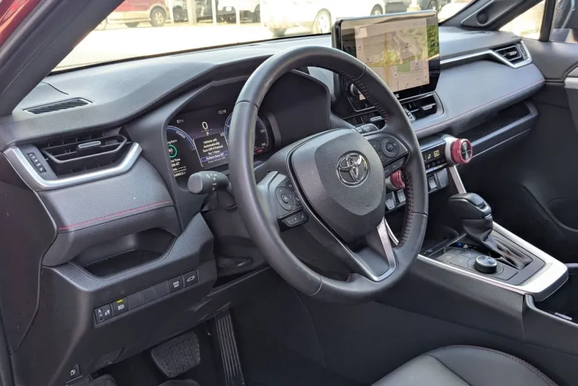 2024 Toyota RAV4 Prime XSE photo 1
