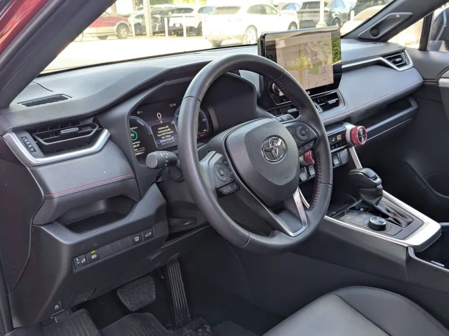 2024 Toyota RAV4 Prime XSE photo 1