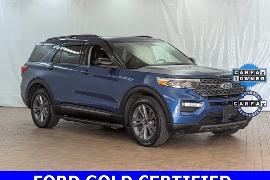 2022 Ford Explorer XLT photo 1