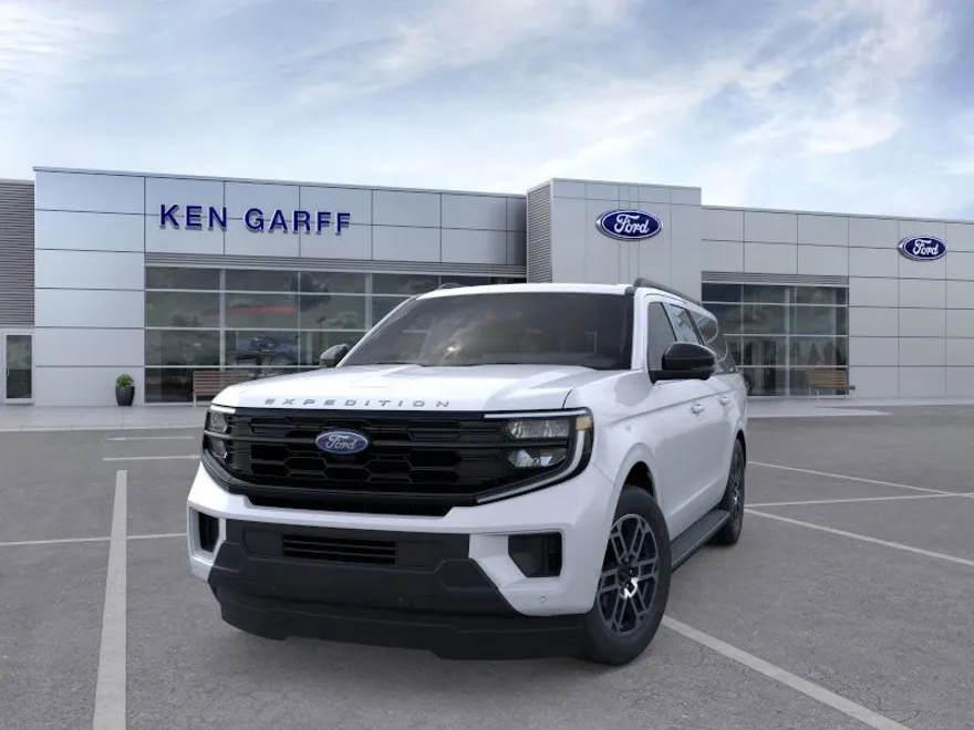 2025 Ford Expedition MAX photo 1