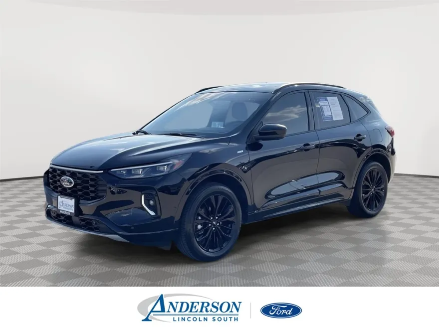 2023 Ford Escape ST-Line Elite photo 1