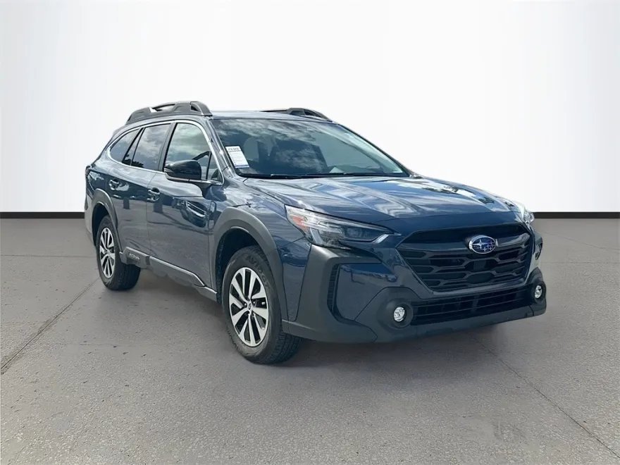 2024 Subaru Outback Premium photo 1