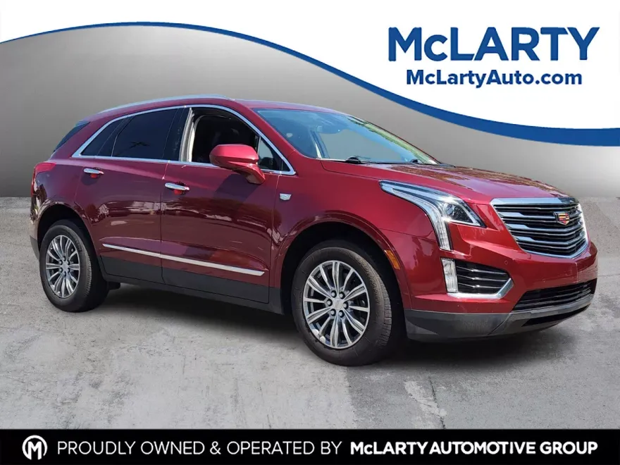 2017 Cadillac XT5 Luxury photo 1