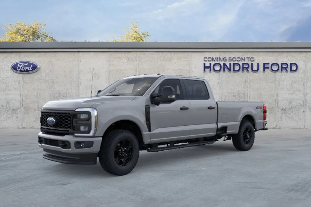 2025 Ford F-250 photo 1