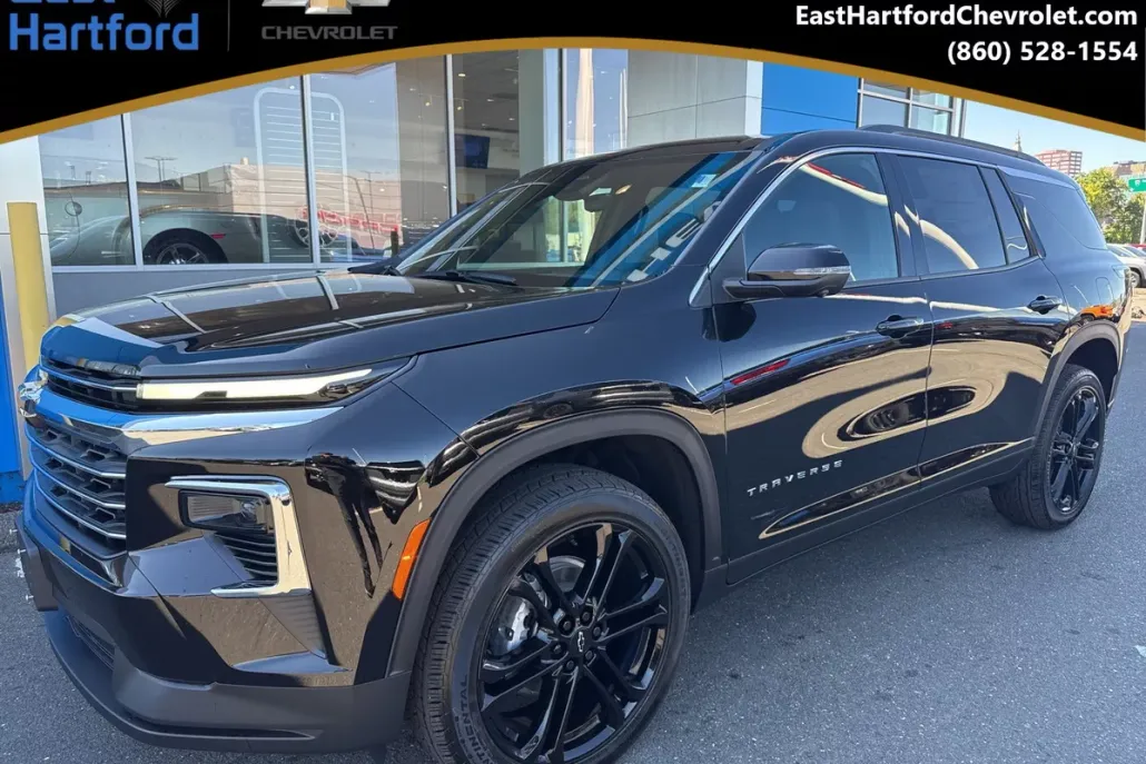 2026 Chevrolet Traverse photo 1