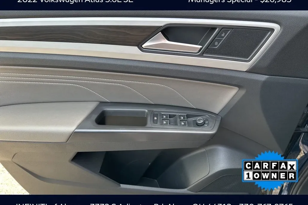 2022 Volkswagen Atlas SE Technology photo 1