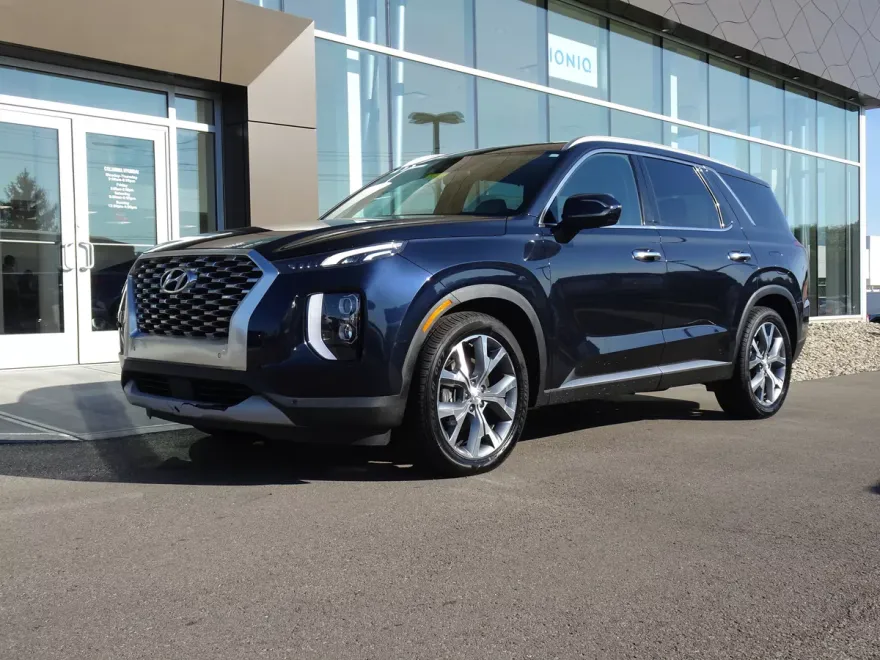 2020 Hyundai Palisade SEL photo 1