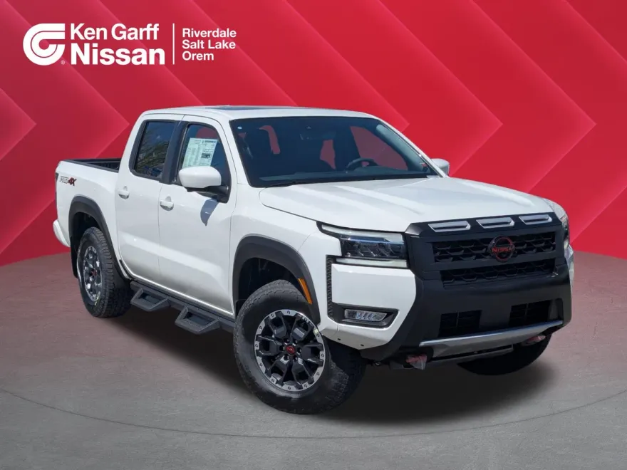 2025 Nissan Frontier PRO-4X photo 1