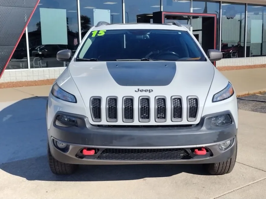 2015 Jeep Cherokee Trailhawk photo 1