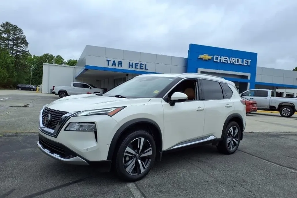2021 Nissan Rogue Platinum photo 1