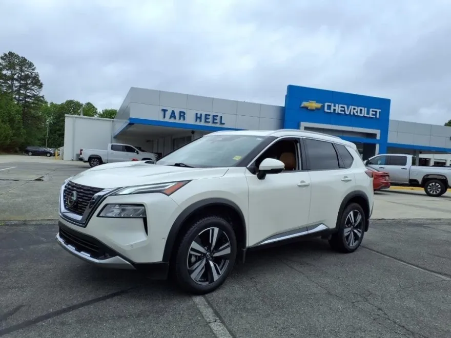 2021 Nissan Rogue Platinum photo 1