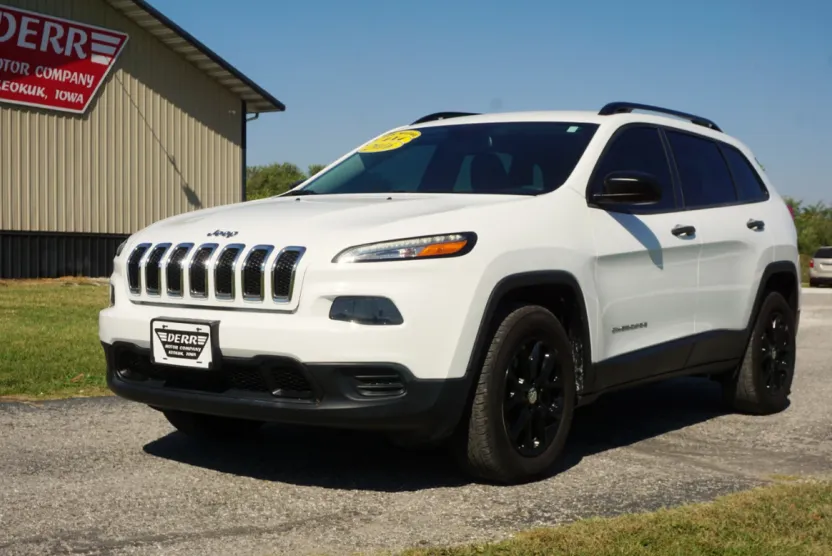 2016 Jeep Cherokee Sport photo 1