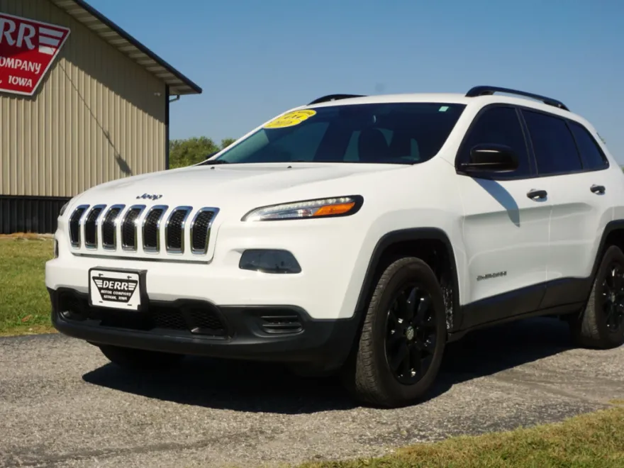 2016 Jeep Cherokee Sport photo 1
