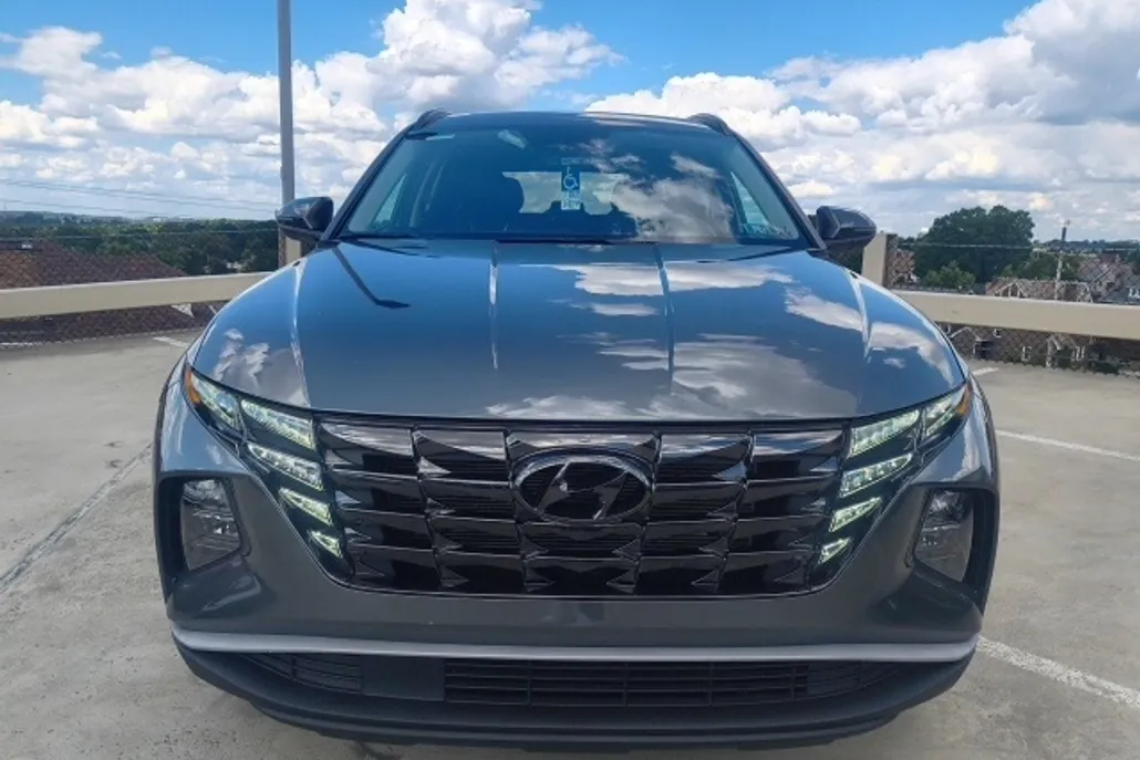 2022 Hyundai Tucson SEL photo 1
