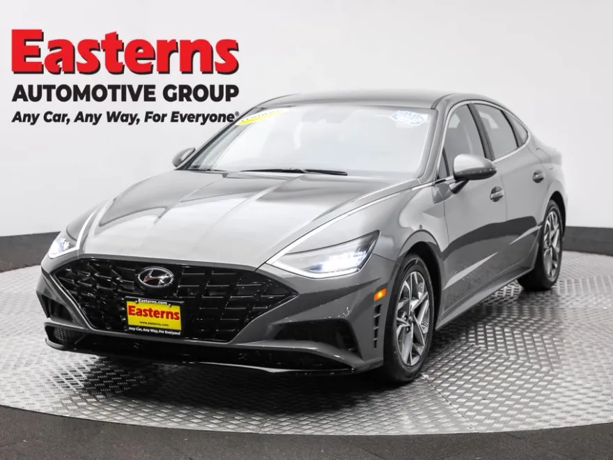 2023 Hyundai Sonata SEL photo 1