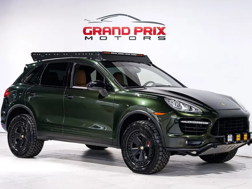 2012 Porsche Cayenne Turbo photo 1