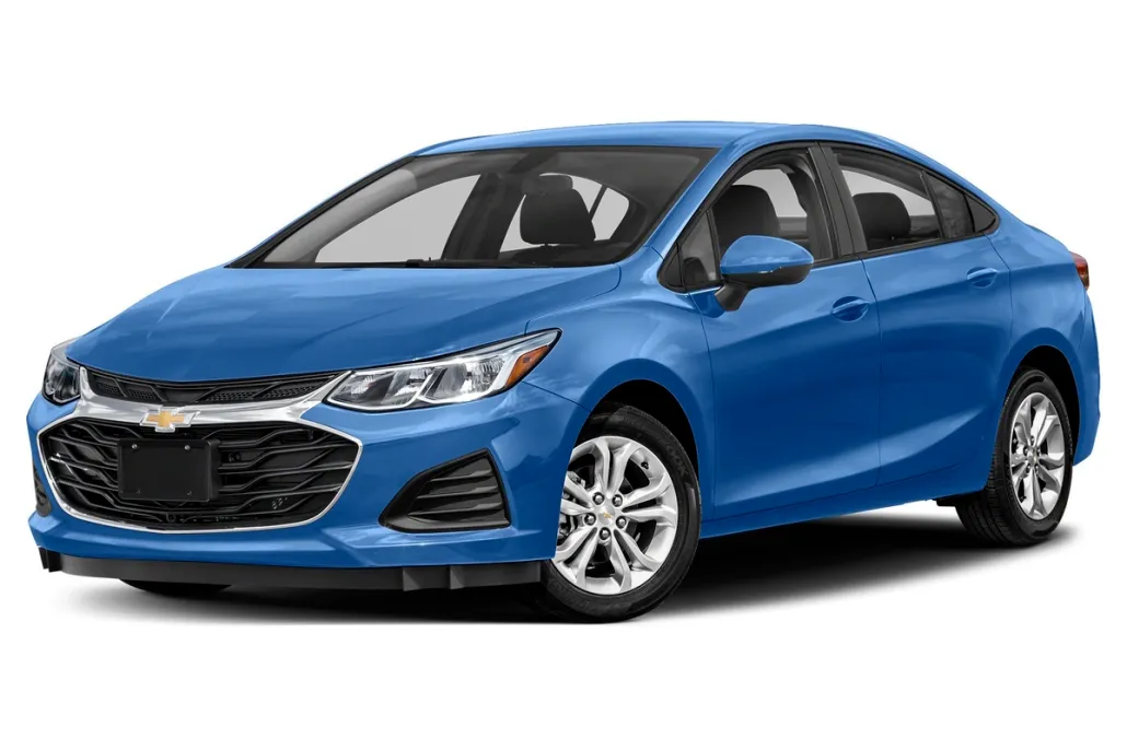 2019 Chevrolet Cruze LT photo 1