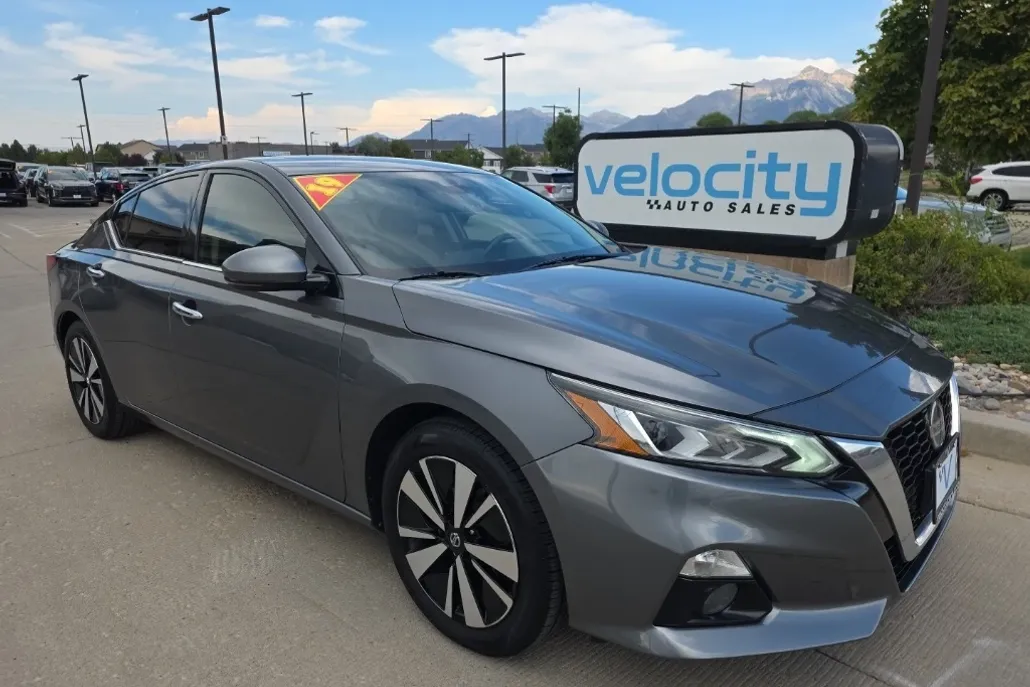 2019 Nissan Altima 2.5 SL photo 1