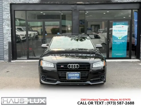2017 Audi S8 Quattro Plus photo 4