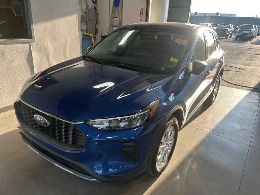 2023 Ford Escape Active photo 1