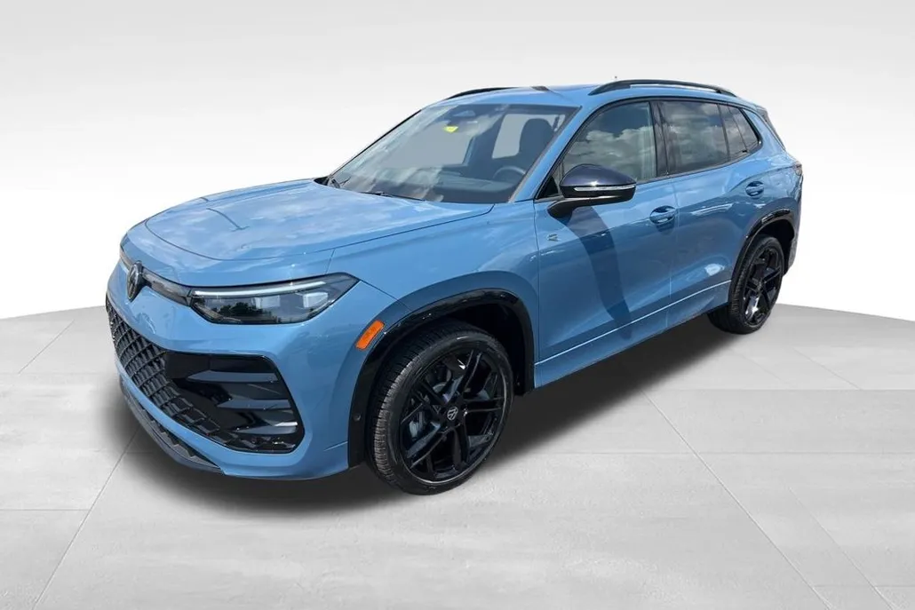2025 Volkswagen Tiguan SE R-Line Black photo 1