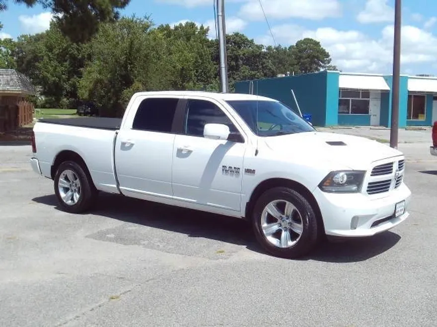 2014 Ram 1500 Sport photo 1