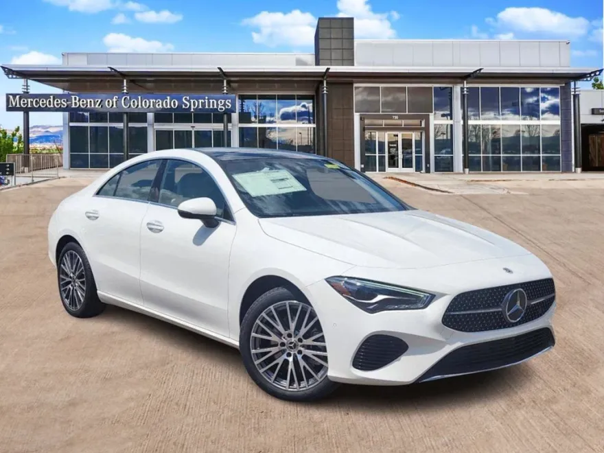 2025 Mercedes Benz CLA 250 4MATIC photo 1