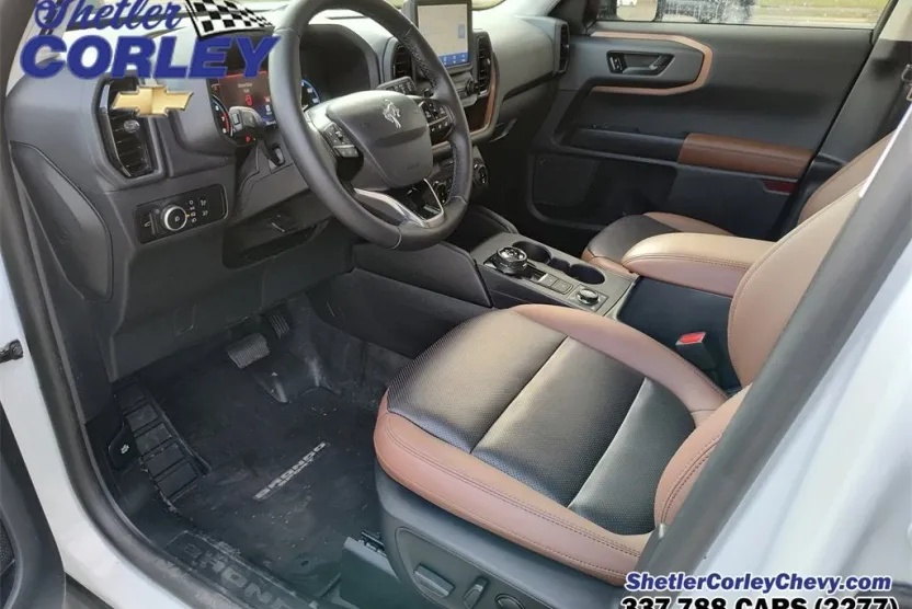 2024 Ford Bronco Sport Badlands photo 1